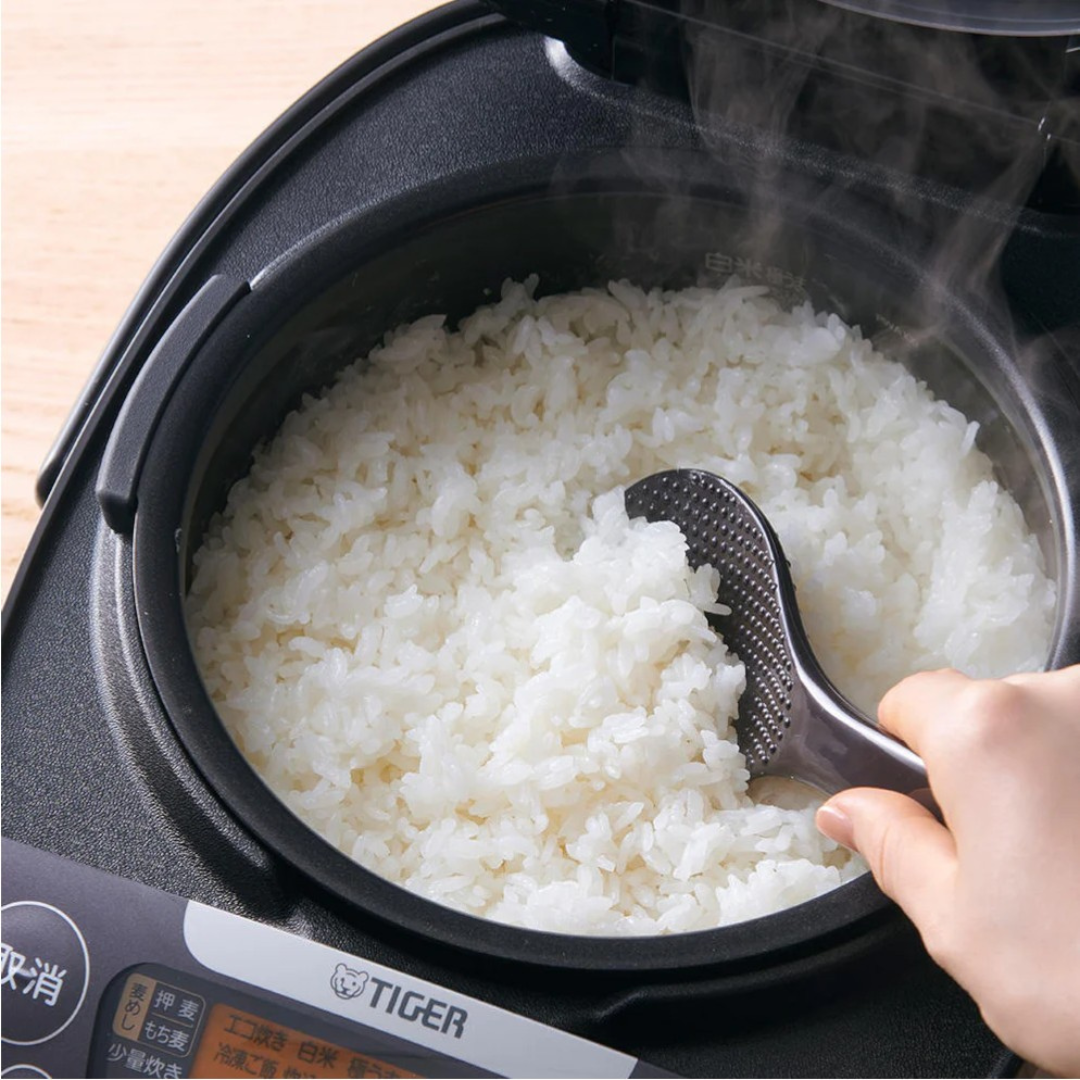 Tiger IH 10 Cup Rice Cooker (JPW-G18A)